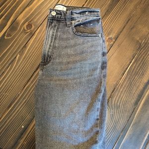 Abercrombie and Fitch the ankle straight ultra high rise